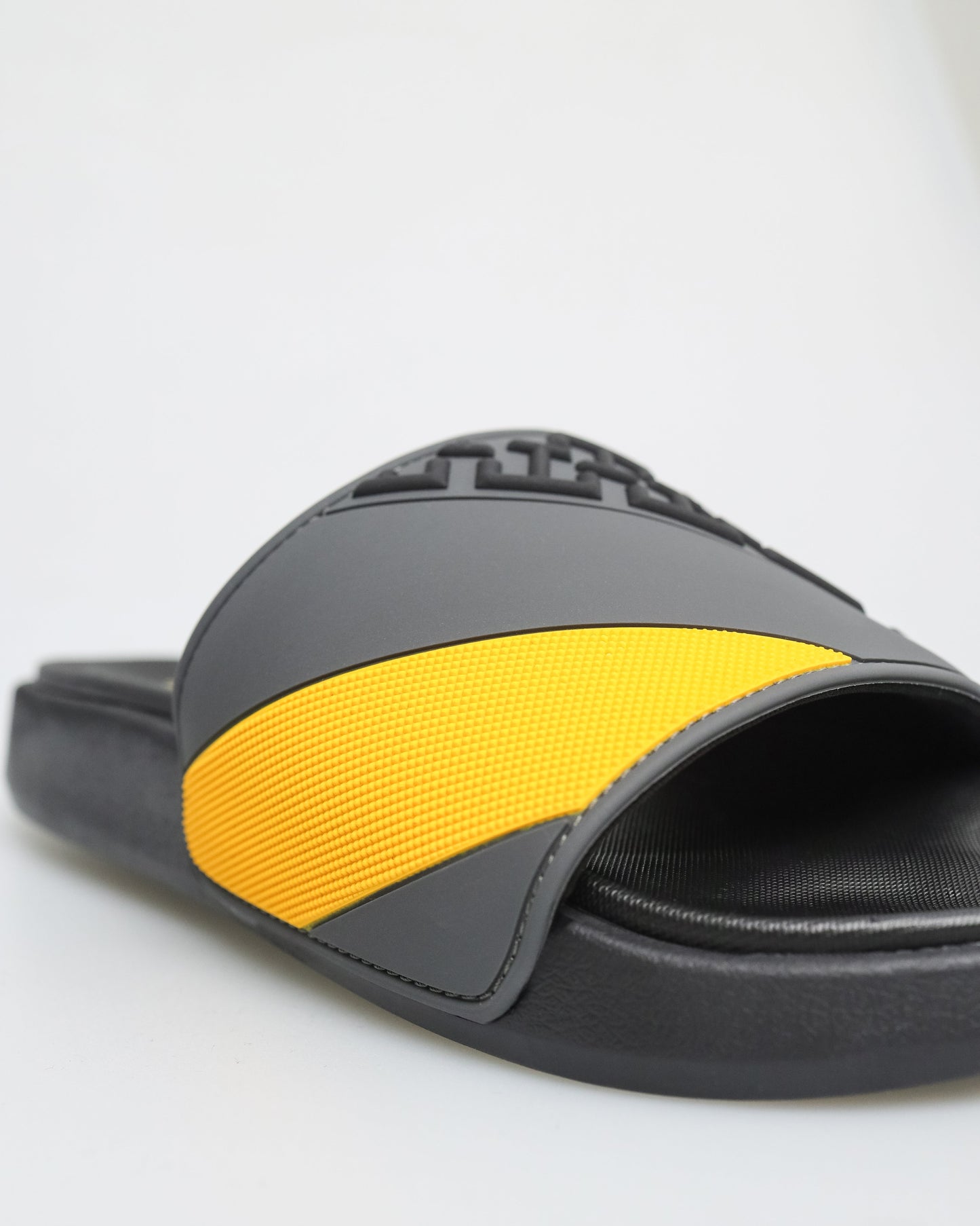 #color_dark grey/yellow